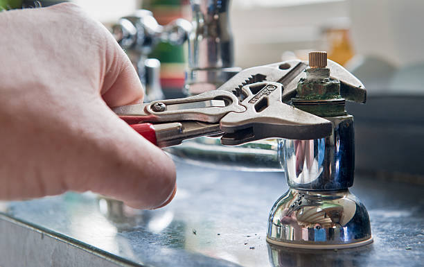 Best Ceiling water damage repair  in Massapequa, NY